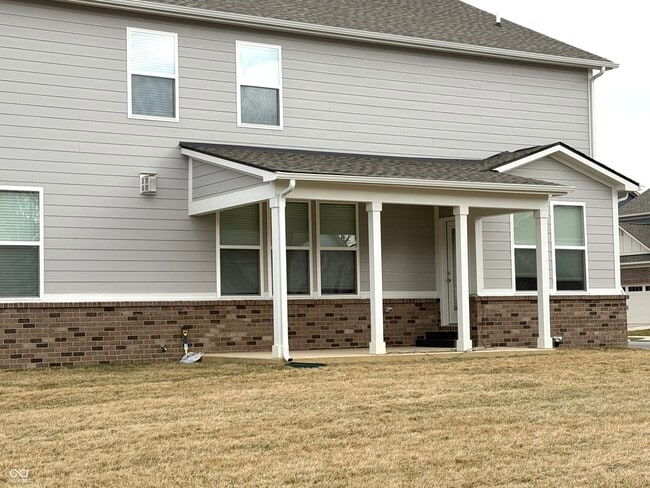 Building Photo - 15445 Hurst Rd