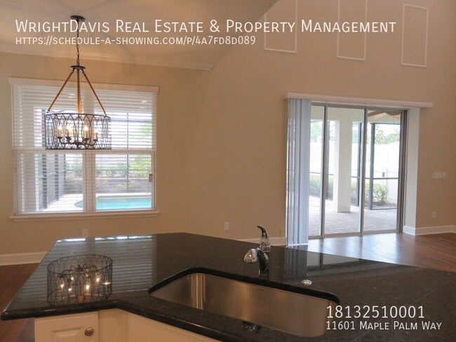 Building Photo - 11601 Maple Palm Way