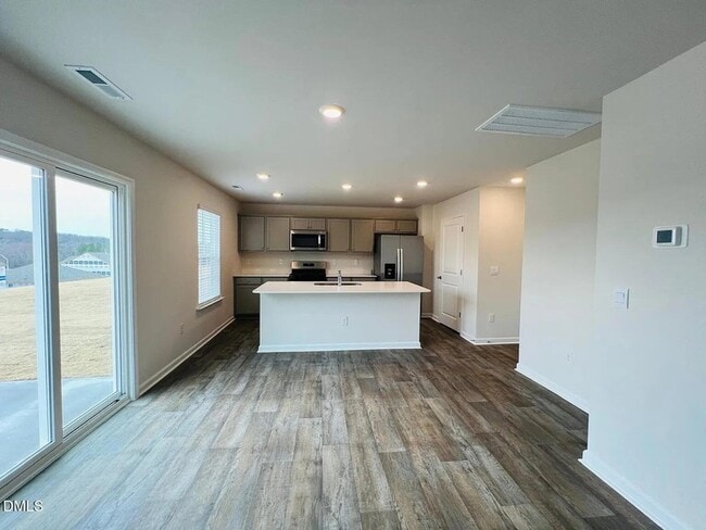 Building Photo - 429 Citron St