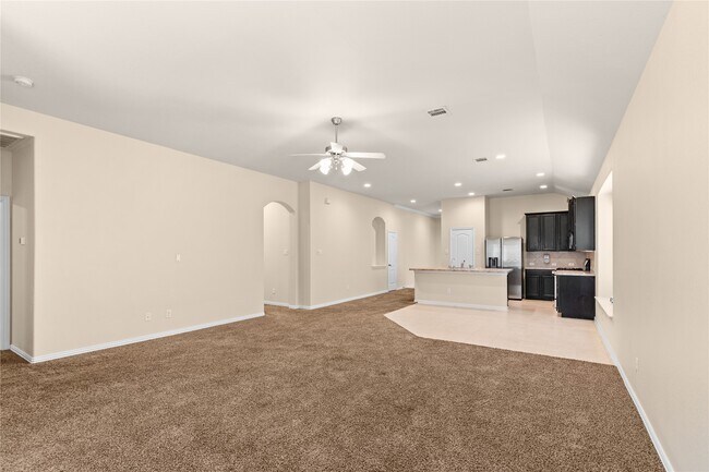 Building Photo - 22810 Highland Bluff Ln