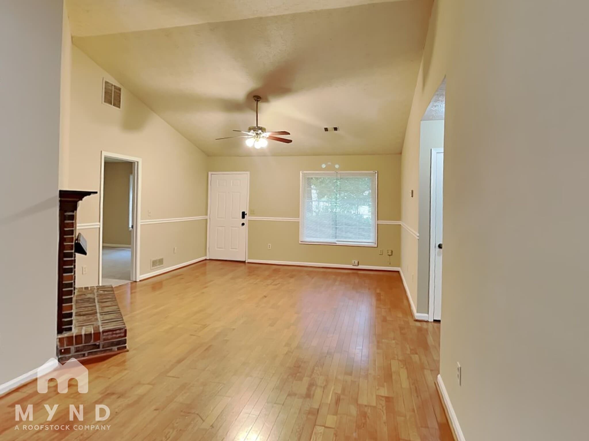 Building Photo - 2971 Meadow Ln
