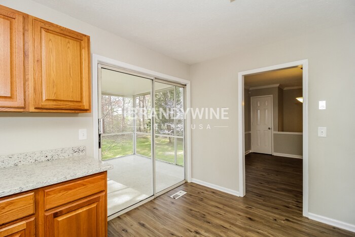 Building Photo - 1334 Colonial Trce NW