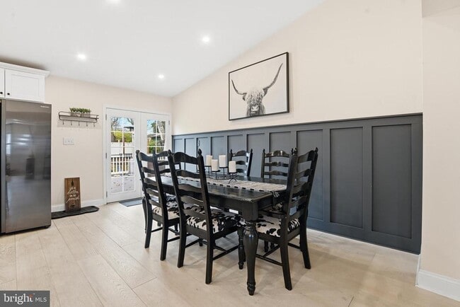 Building Photo - 7024 Lee Park Ct