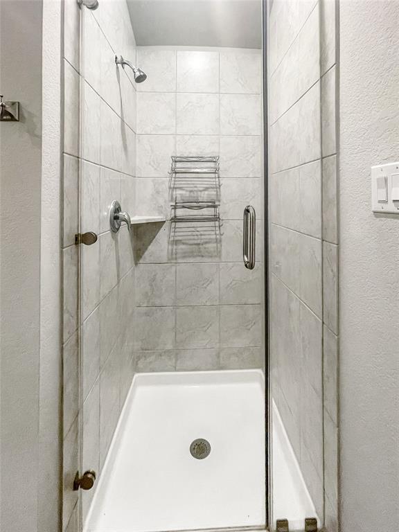 Building Photo - 5906 Warm Bungalow Ln