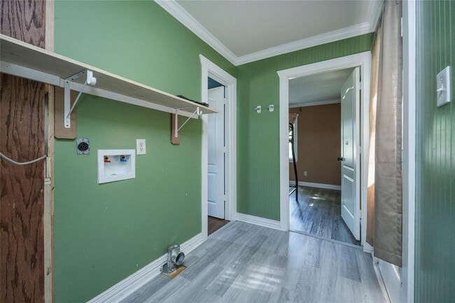 Building Photo - 2205 Willow Cove Dr