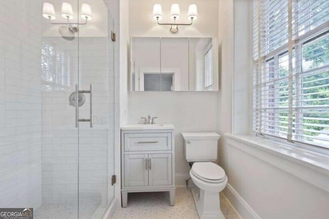 Building Photo - 1 S Prado NE