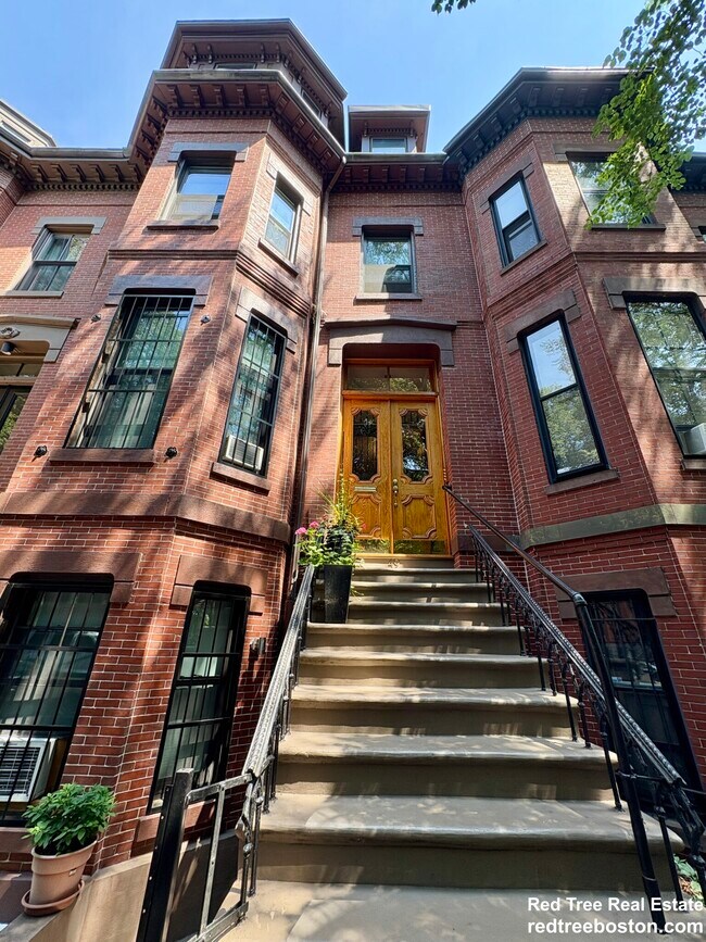 Building Photo - 49 Dwight St