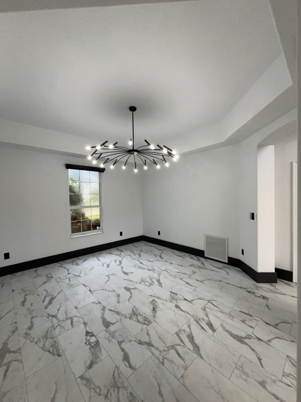 Building Photo - 8131 Vineland Oaks Blvd
