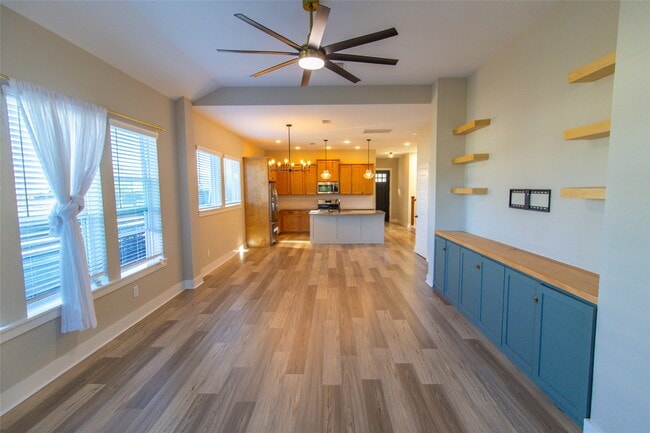 Building Photo - 18610 Parkland Square Pl