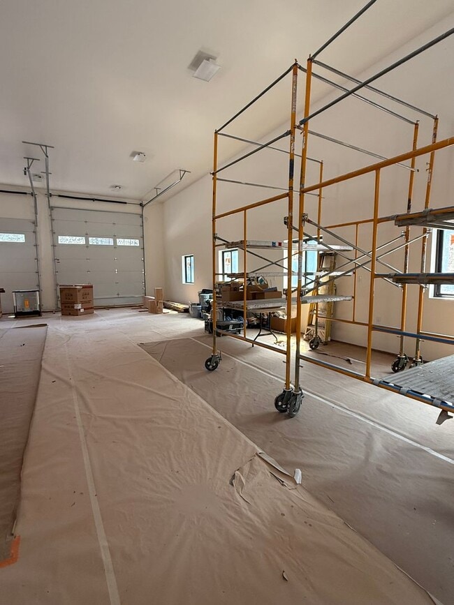 Building Photo - 153550 Little River Loop