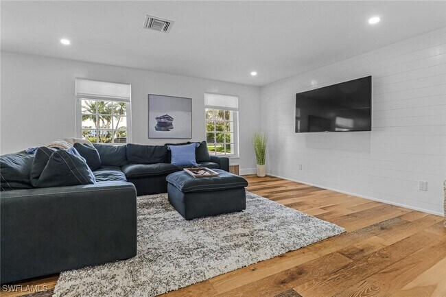 Building Photo - 1823 Hurricane Harbor Ln