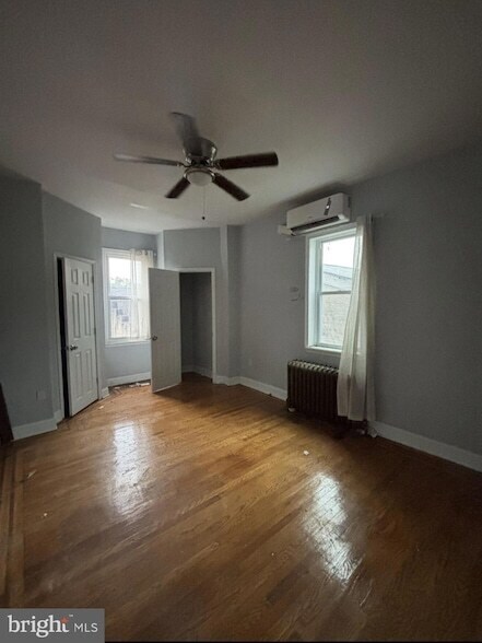 Building Photo - 6205 Spruce St