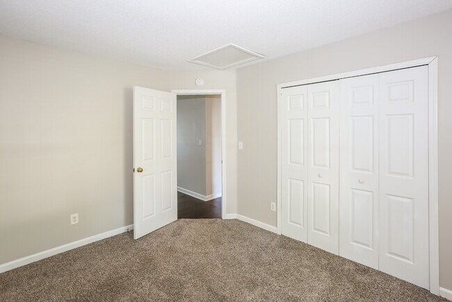 Building Photo - 1059 Chapel Creek Rd