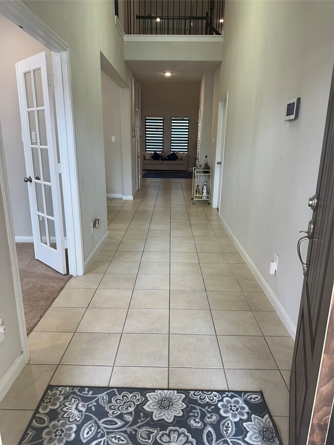 Building Photo - 1617 Darwin Cedar Dr