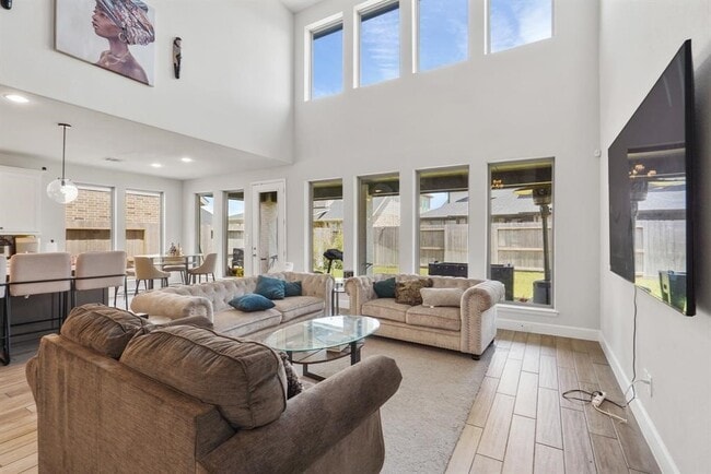 Building Photo - 5107 Albany Shores Ln