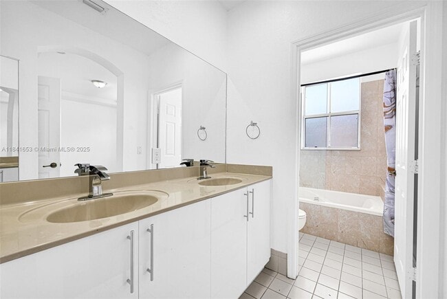 Building Photo - 12426 SW 122nd St