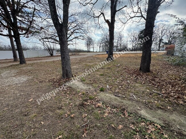 Building Photo - 1842 Buzzard Roost Rd