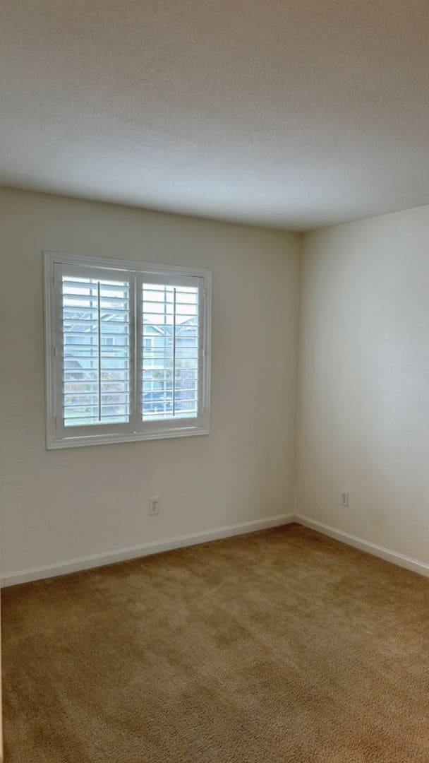 Building Photo - Great home in a court