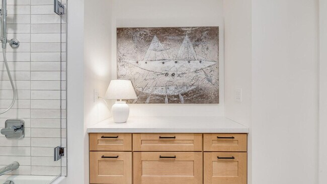 Building Photo - 13006 NE 149th St