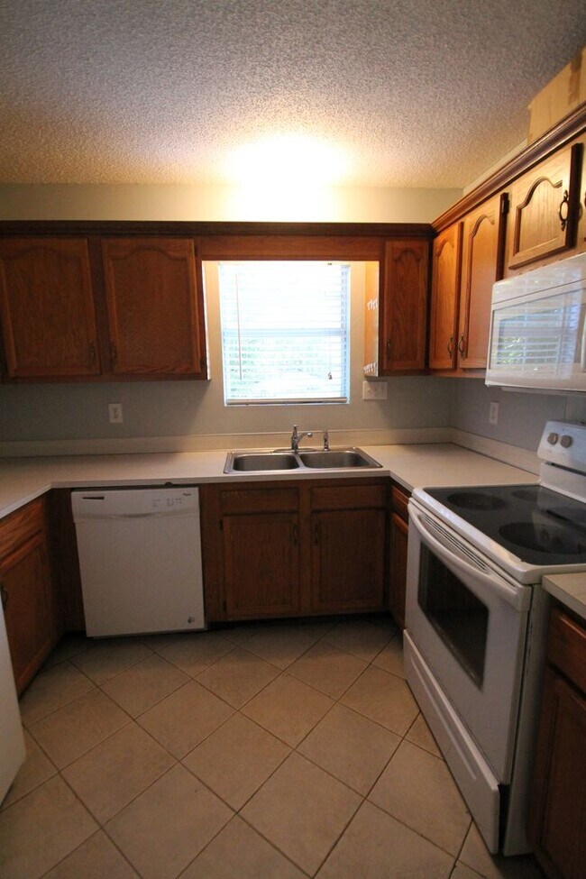 Building Photo - Exclusively offered by MUSE REALTY, LLC