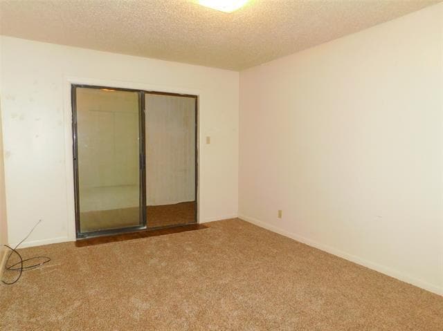 Building Photo - 705 Windfields St