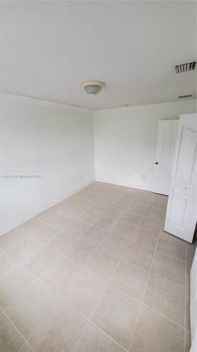 Building Photo - 8804 NW 109th Pl