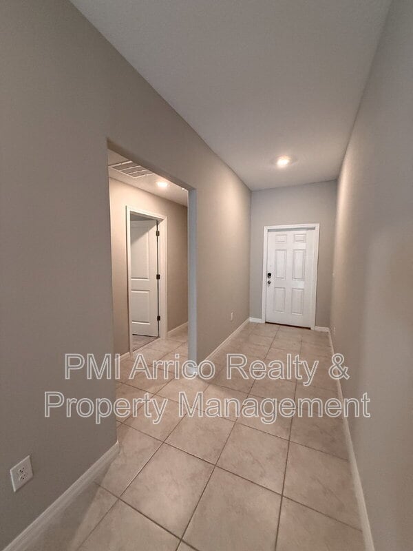 Building Photo - 12903 Wildflower Meadow Dr