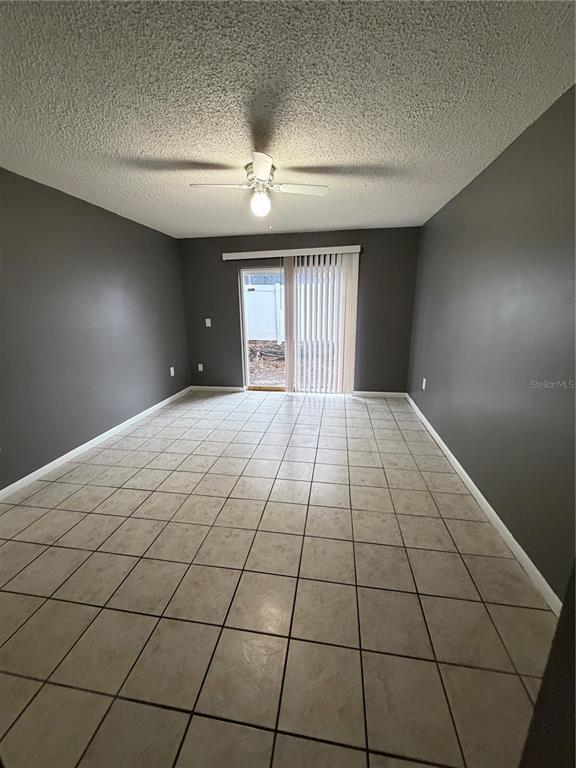 Building Photo - 2121 S San Gully Rd