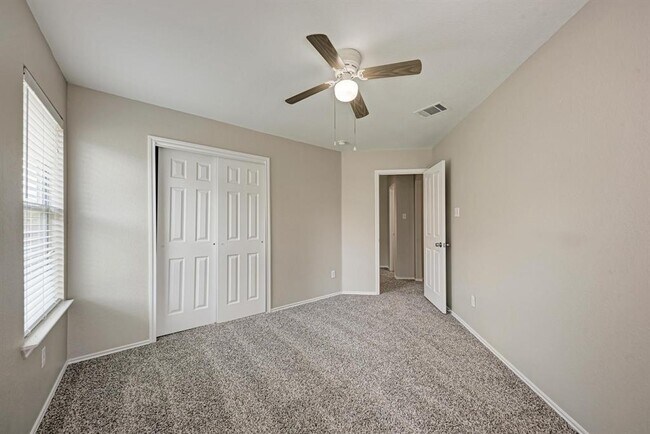 Building Photo - 601 Timothy John Dr