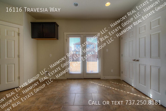 Building Photo - 16116 Travesia Way