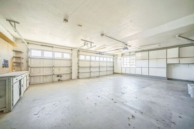 Building Photo - 1247 Ponce De Leon Ave