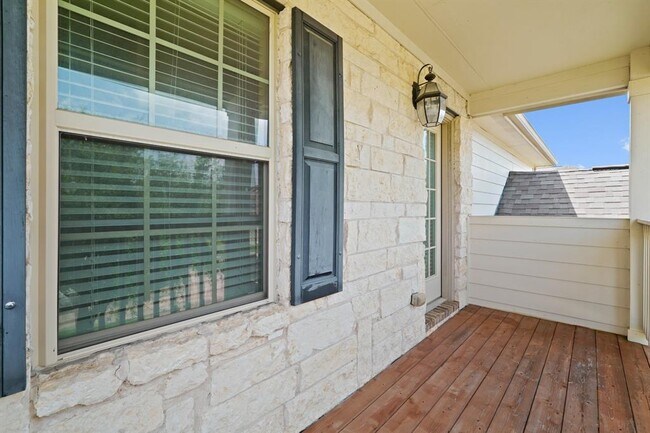 Building Photo - 13839 Rosemere Ln