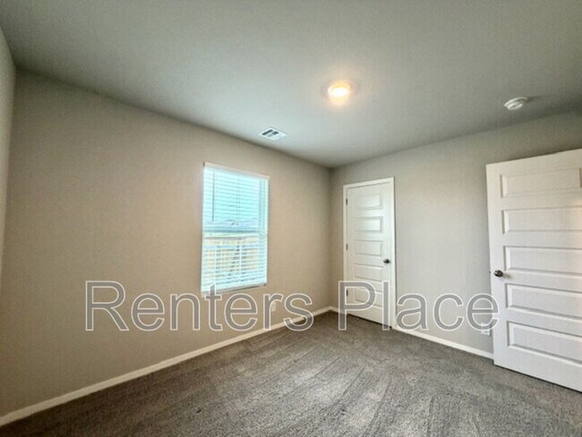 Building Photo - 3704 S 146th E Ave