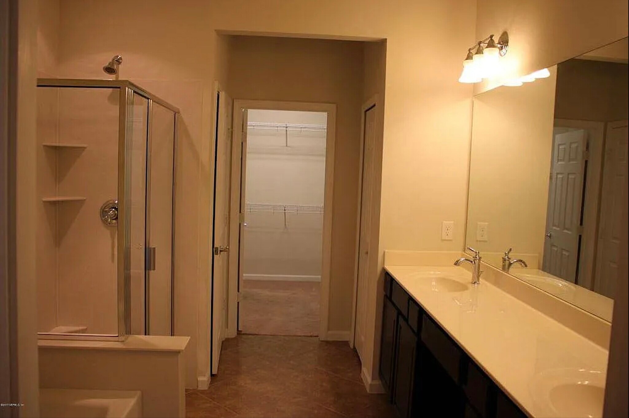 Building Photo - 14159 Mahogany Ave