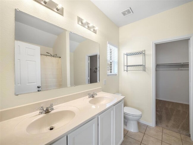 Building Photo - 3001 Hickory Ridge