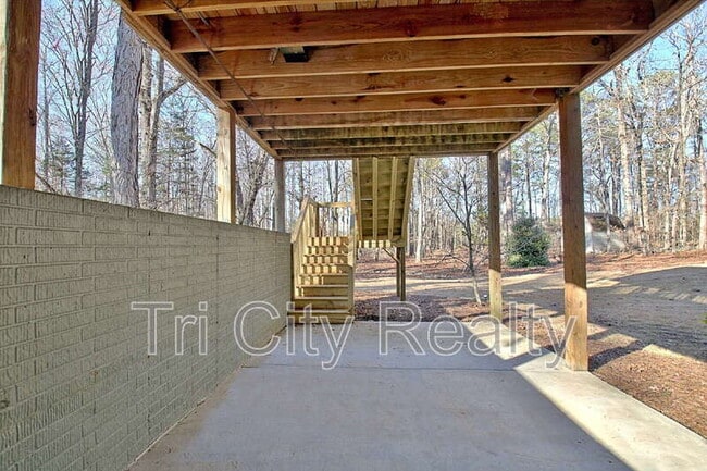 Building Photo - 175 Ridgeway Ct