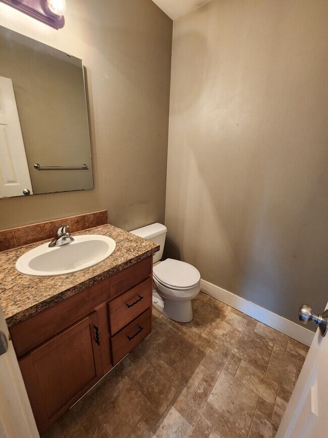 Building Photo - 1406 Franklin St