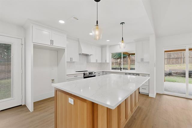 Building Photo - 5329 Baker Ct
