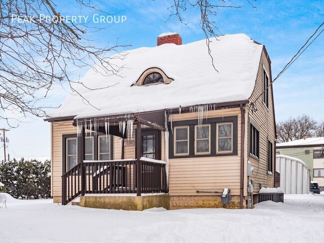 Building Photo - 1000 King Ave