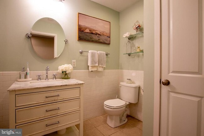 Building Photo - 140 Mercy St