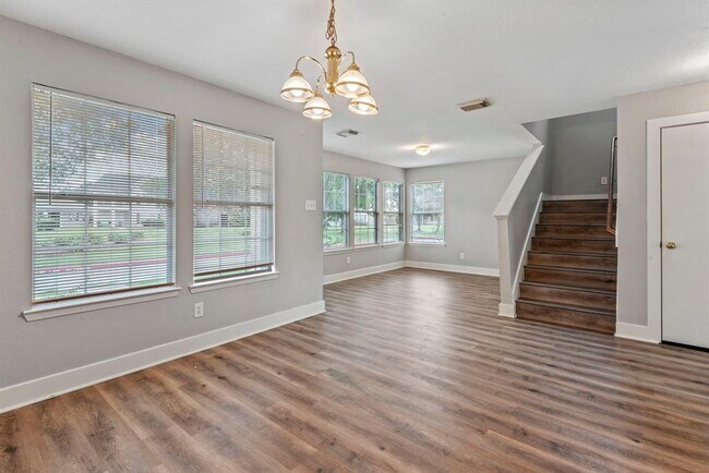 Building Photo - 19511 Fletcher Way Dr