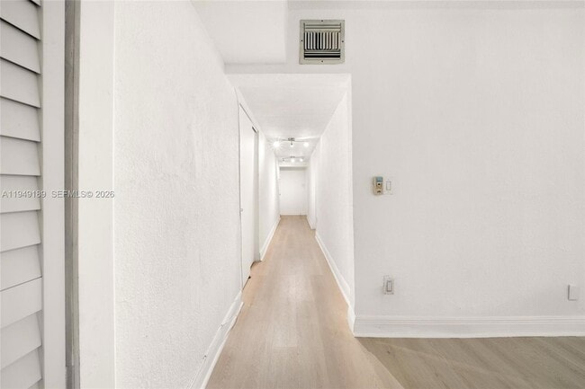 Building Photo - 3262 Elizabeth St