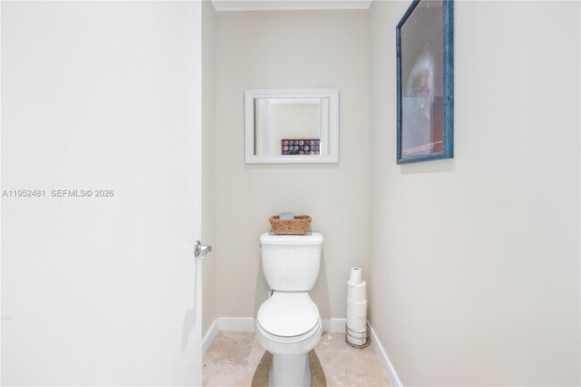 Building Photo - 472 Minola Dr