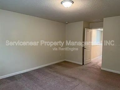 Building Photo - 905 Rivers Crossing St