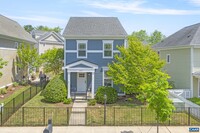 Building Photo - 8155 W End Dr
