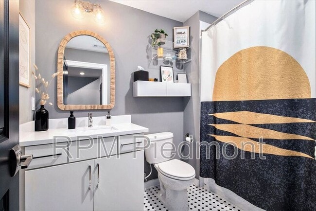 Building Photo - 395 Pratt Dr SE