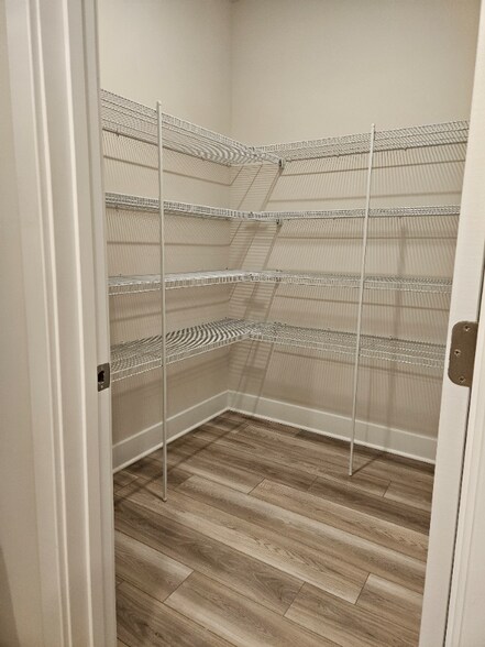 Building Photo - 7232 Contee Rd