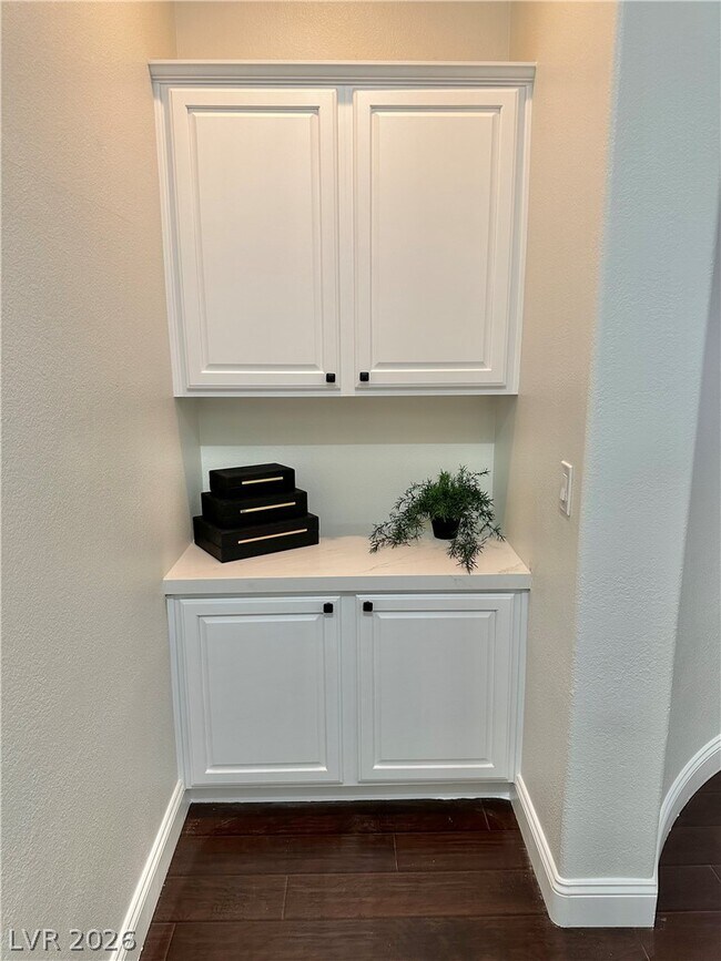 Building Photo - 9996 Liberty View Rd