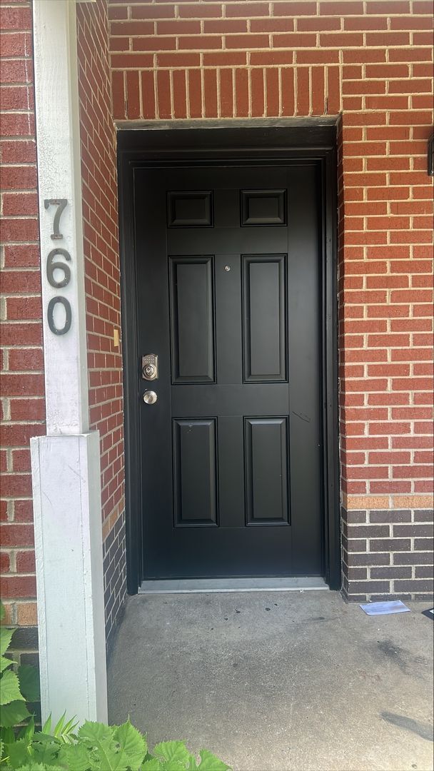 Building Photo - 760 N 41st St