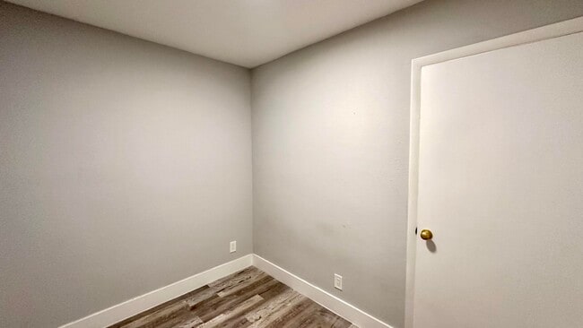 Building Photo - 309 Swain Blvd